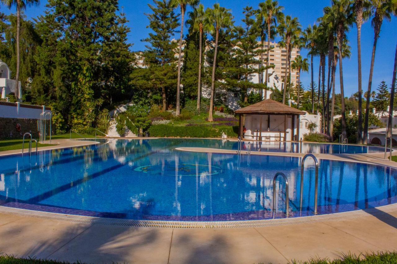 Benalgolf Lovely Apartment In Benalmadena With Sea Views, Excellent Wifi Connection, Private Backyard With Bbq Exterior foto