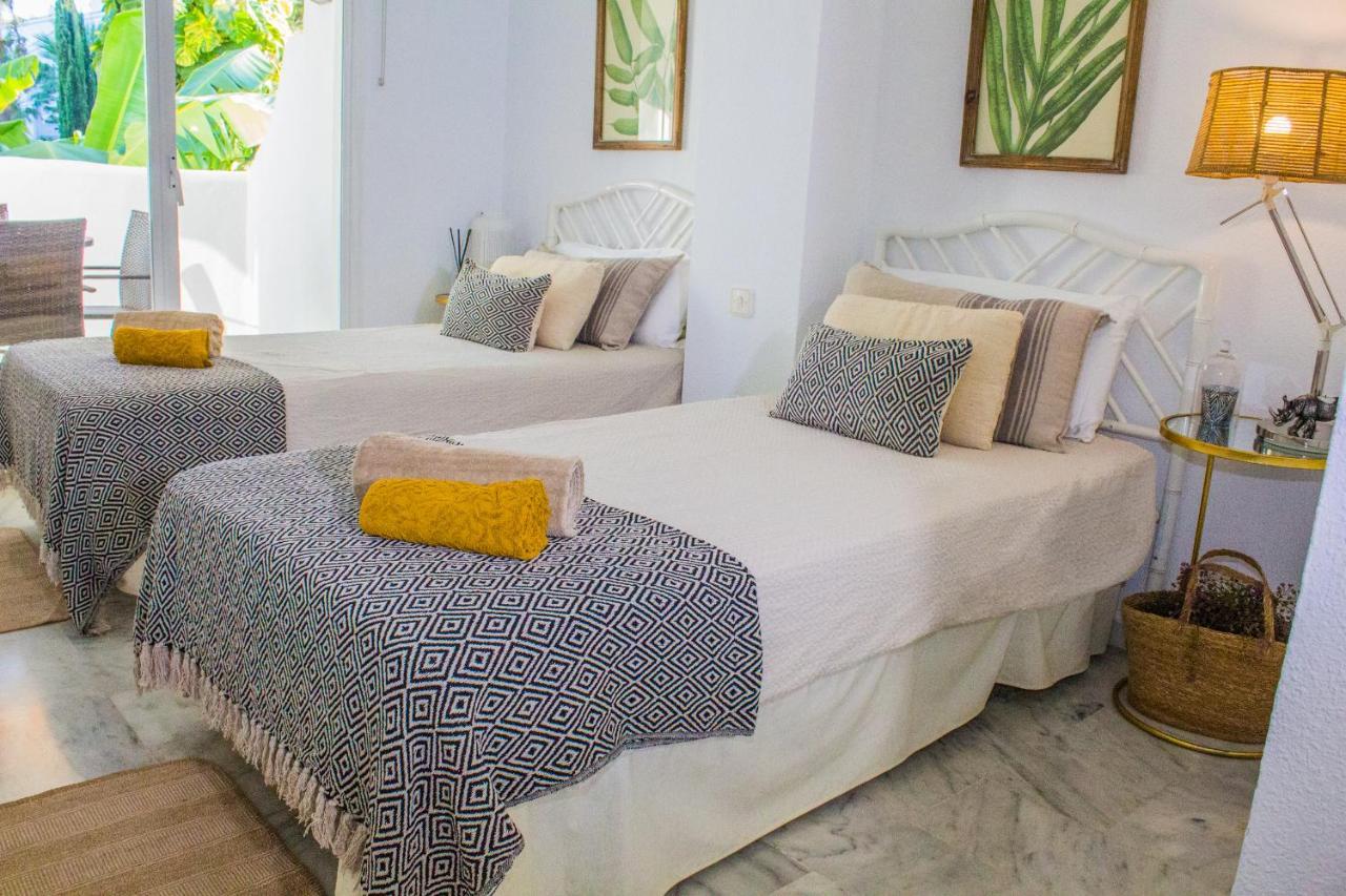 Benalgolf Lovely Apartment In Benalmadena With Sea Views, Excellent Wifi Connection, Private Backyard With Bbq Exterior foto